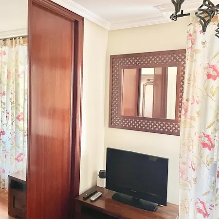 Cimadevilla 22 خيخون